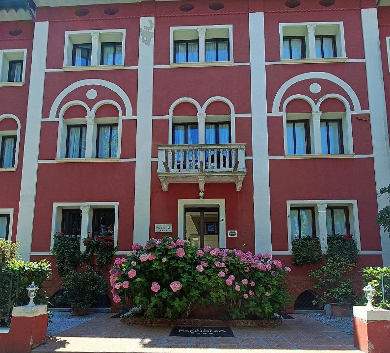 Santa Maria in Stelle Hotel | Hotel Villa Pannonia