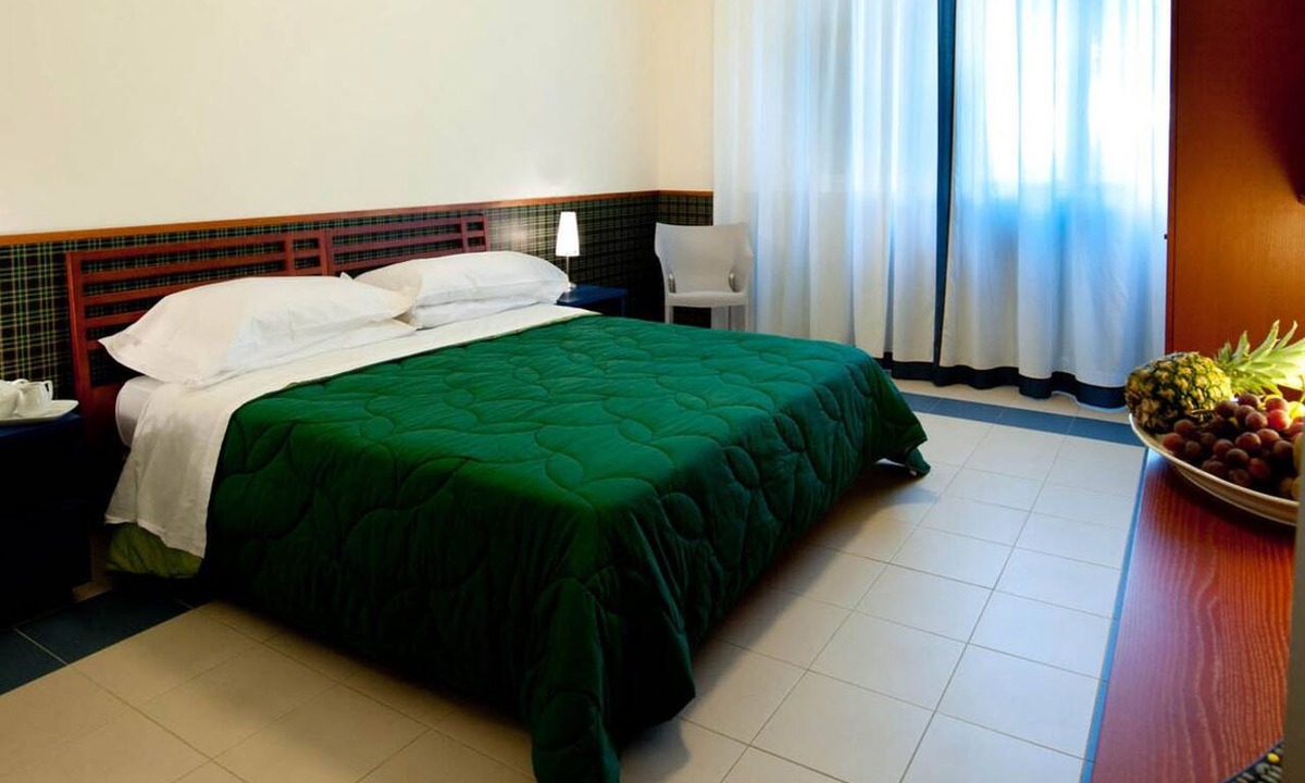 Caltagirone Hotel | Hotel Villa Sturzo