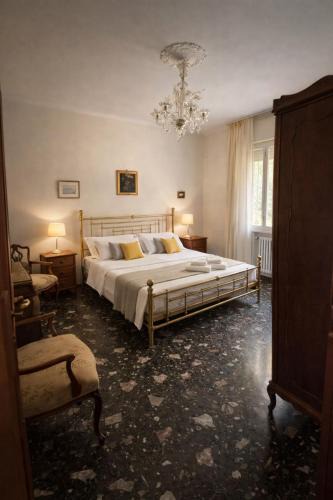 Carpenedo House | House in the park! Free parking and convenient to Venice