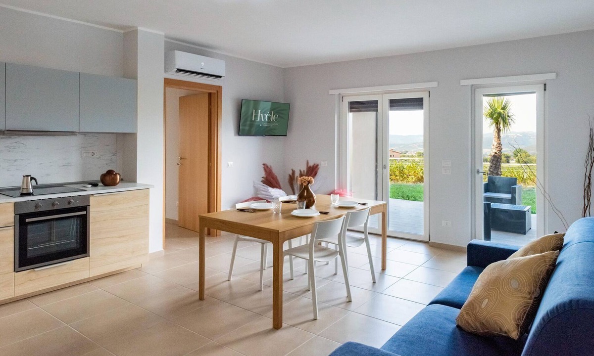 Casal Velino Apartment | Hyèle Experience apartment in Casal Velino