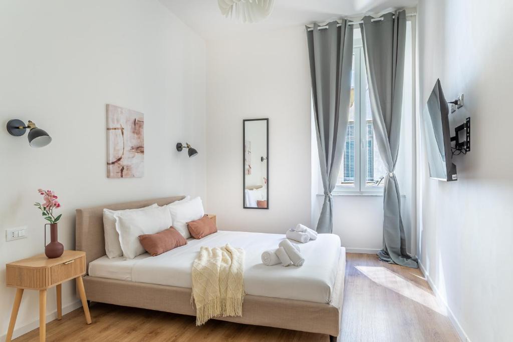 Vatican Apartment | iFlat New Augustus Suite Giulio Cesare