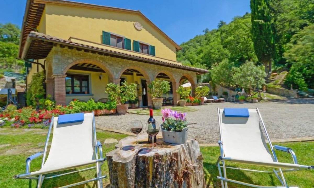 Cortona House | Il Farinaio by Interhome