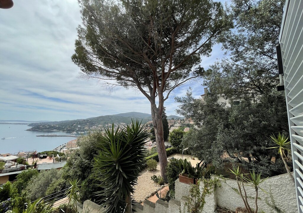 Porto Santo Stefano Apartment | Il Gabbiano apartment in Porto Santo Stefano