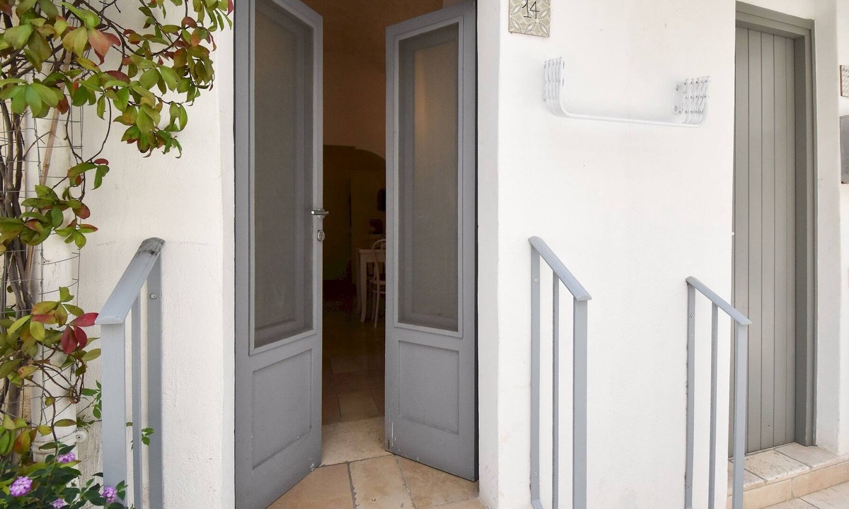 Ostuni Apartment | Il Vico 14 Ostuni by Typney