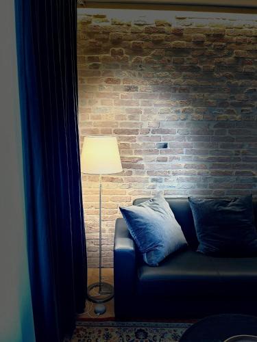 San Polo Apartment | ITALIANSTAYRENTALS Suite Falier- Luminosa Venezia