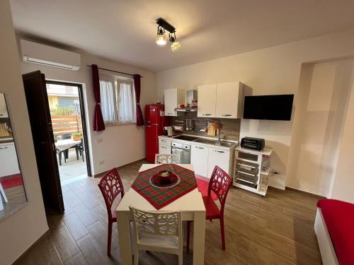 Fondi House | J&M House