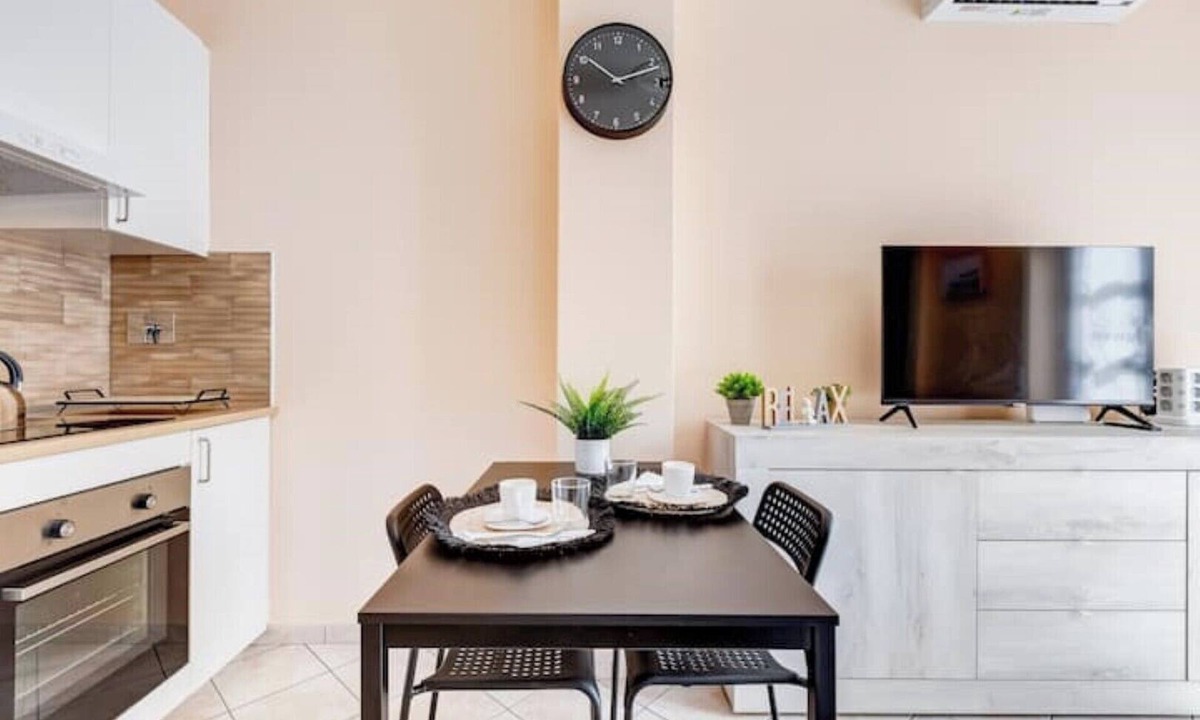 Ciampino Apartment | Joker House Rome in 15 minutes Station Airport