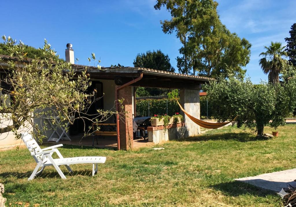 Fondi House | La Campagna del Mare - Villetta con giardino recintato