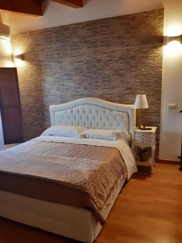 Altamura House | La casetta nel claustro
