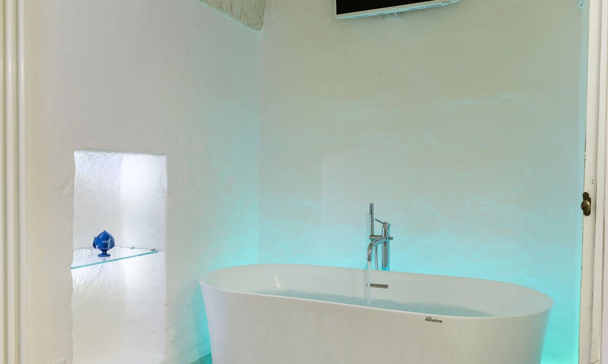 Ostuni Ski Chalet | La Dimora del Tempo con Jacuzzi by Wonderful Italy