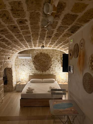 Mola di Bari Bed & Breakfast | La Grotta