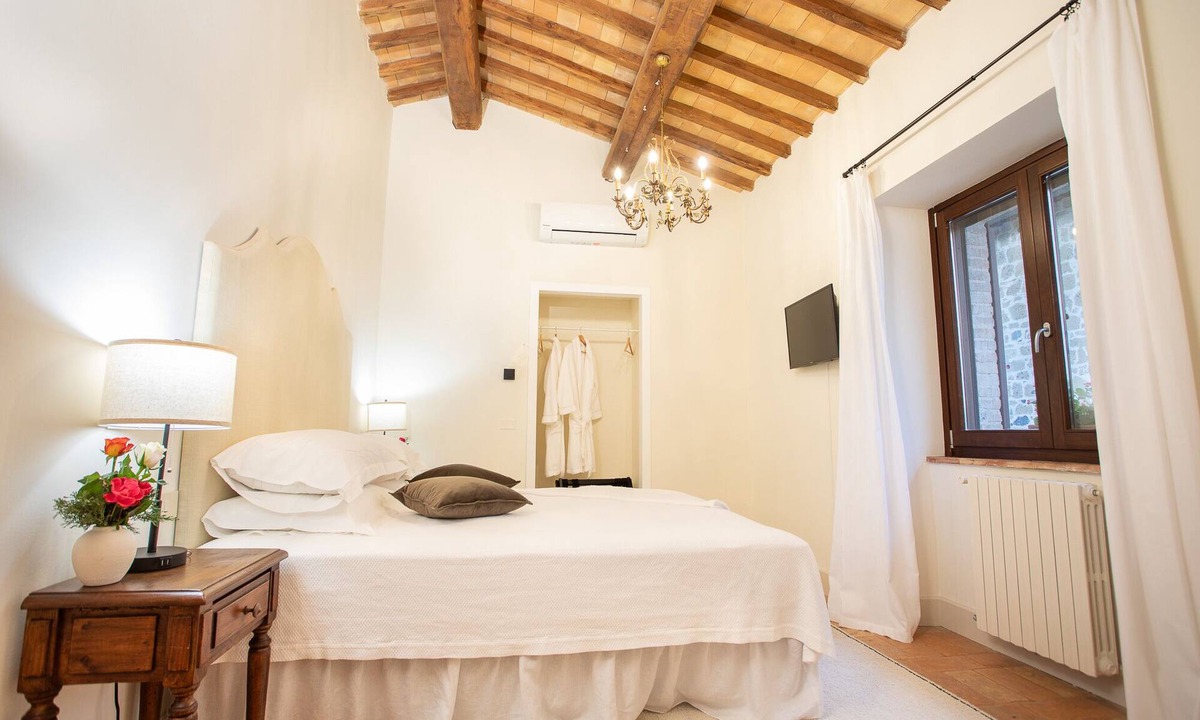 Orvieto Apartment | La Rosa at Pietra Campana - Villa in Orvieto