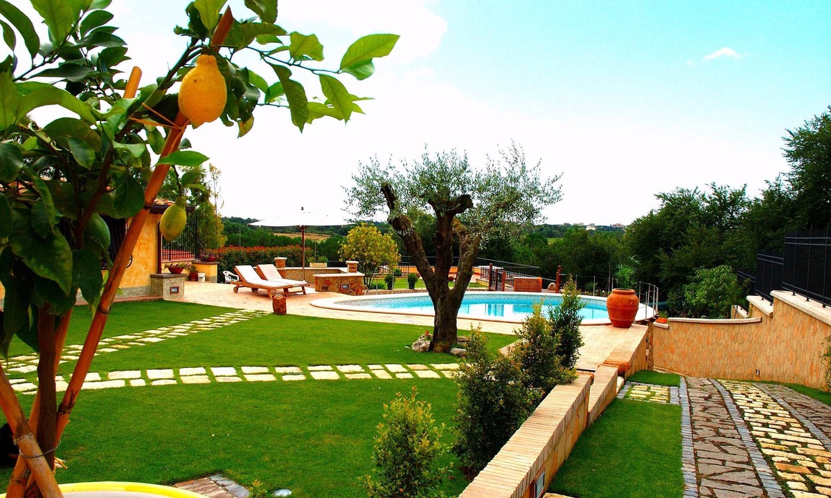 Rome Bed & Breakfast | La Valle Dei Casali B&B