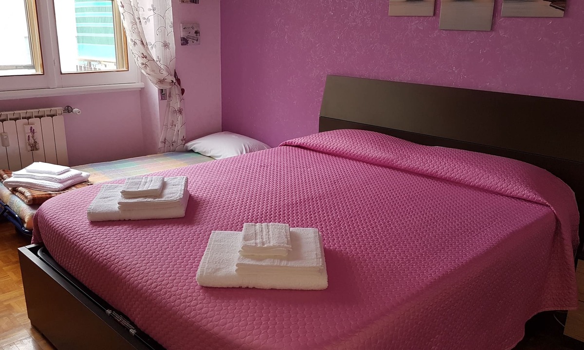 Quartiere XI Portuense Apartment | Large appart. renovated in 2017 well-connected Airport and Center
