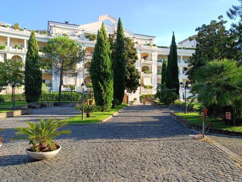 Camilluccia Apartment | Le Terrazze della Farnesina Policlinico Gemelli Roma