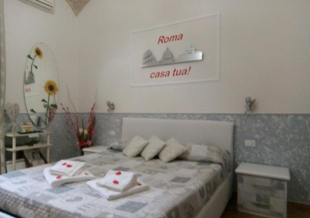 Testaccio Apartment | Little House Roma