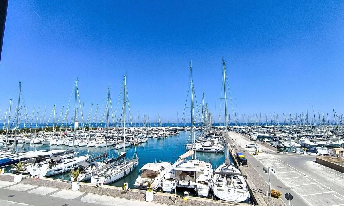 Punta Ala Apartment | Lovely apartment for 6 people with A/C, WIFI, balcony and pets allowed