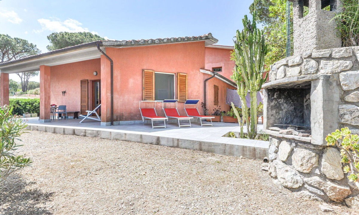 Naregno Apartment | Lovely apartment for 4 guests with pool, WIFI, A/C and terrace