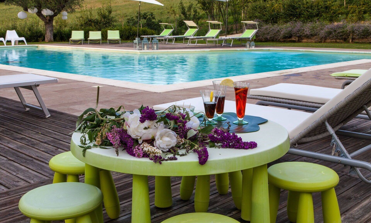 Fossombrone Other | Lovely apartment for 3 guests with WIFI, A/C, pool, TV and pets allowed