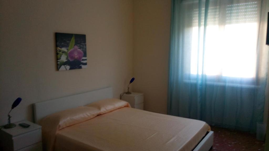 Aprilia House | lovelybed