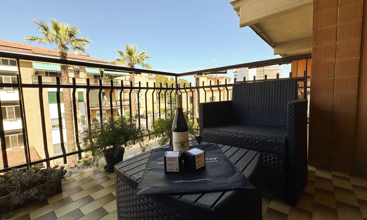 Rome House | Luminous 2Br Family Apartment In Residential Area