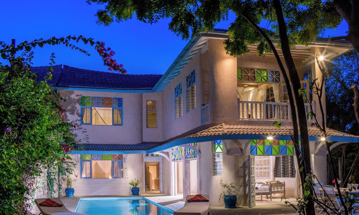 Galu Villa | Luxurious Diani Beach Villa with 4 Bedrooms & Private Pool, Family-Friendly