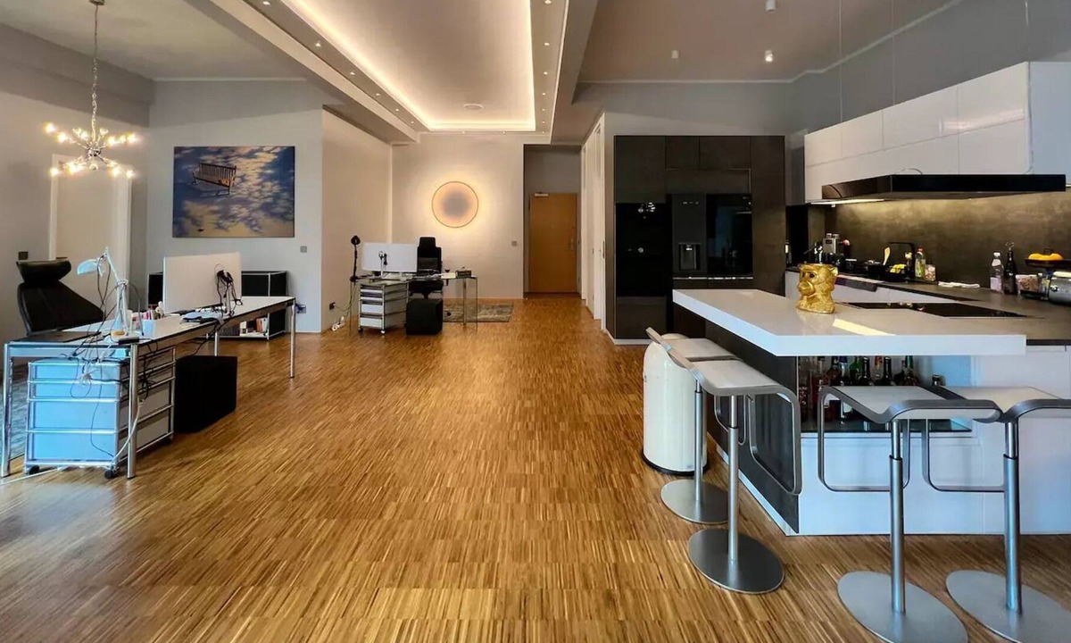 Neukoelln Apartment | Luxurious, huge designer Loft, central Kreuzberg