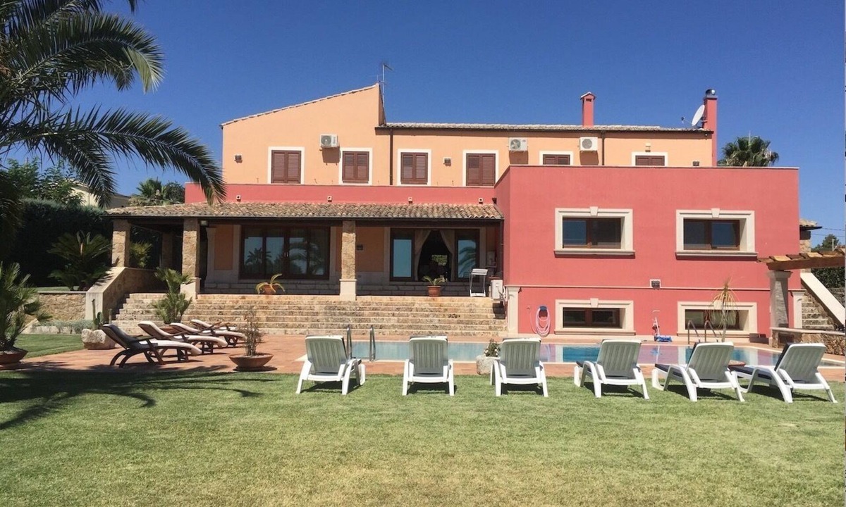 Noto Villa | Luxurious villa Maremonti