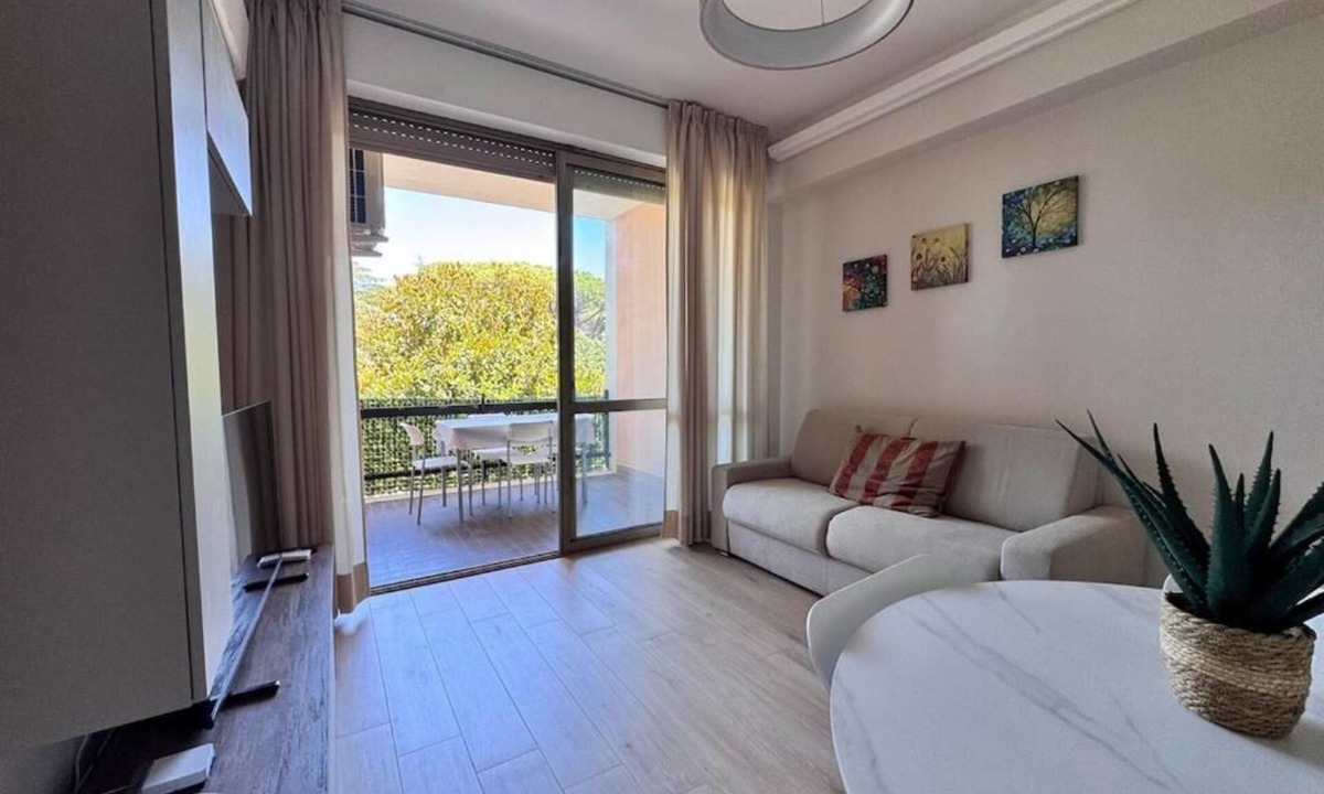 Aurelio Apartment | Luxury Apartment Metro Cornelia