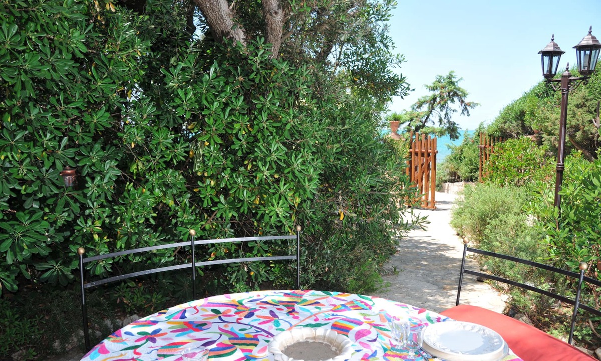 Orbetello Villa | Luxury Villa 20 steps from the beach.