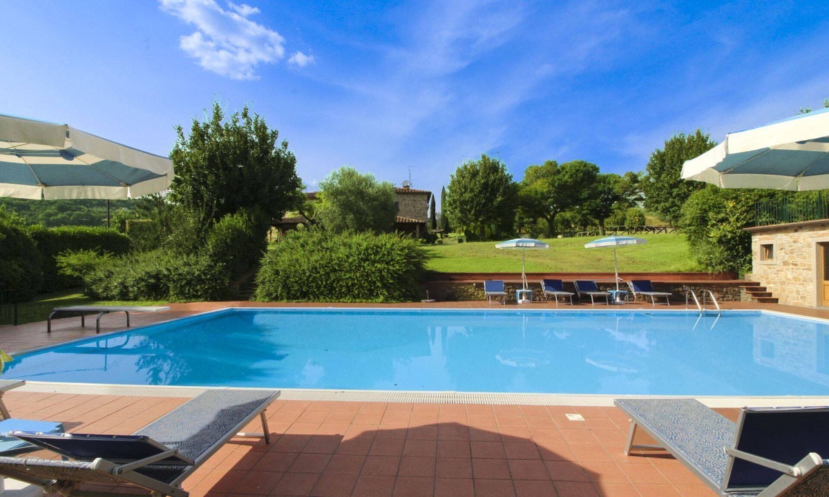 Subbiano Villa | Luxury villa with private pool, outdoor Jacuzzi, billiard room and air conditioning, situated at the