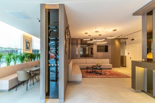 L'Aquila Hotel | Madi city Hotel