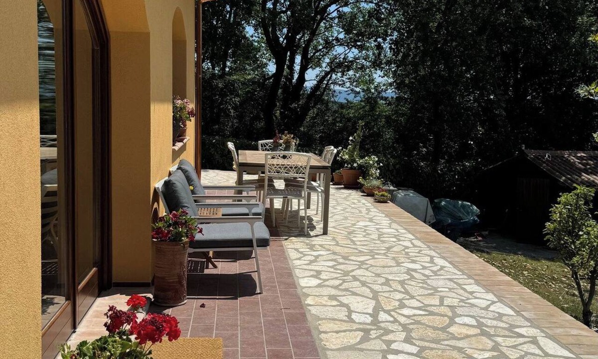 Montecastrilli House | Magical Umbrian Guest House with Pool!