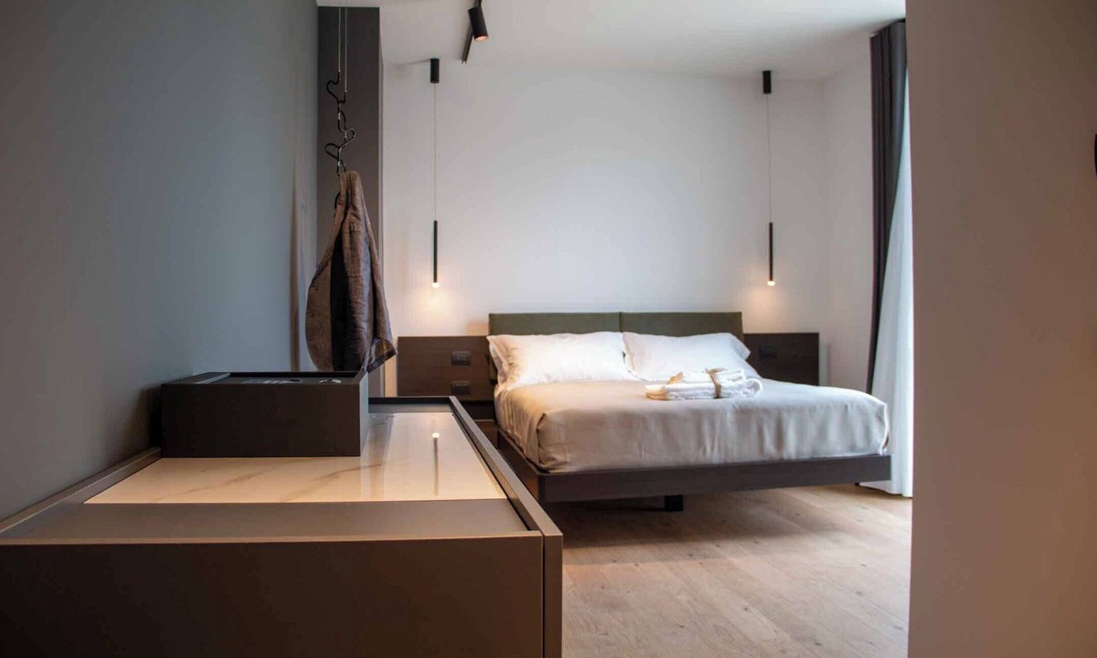 Bari City Centre Hotel | MARI Luxury Rooms and Suites