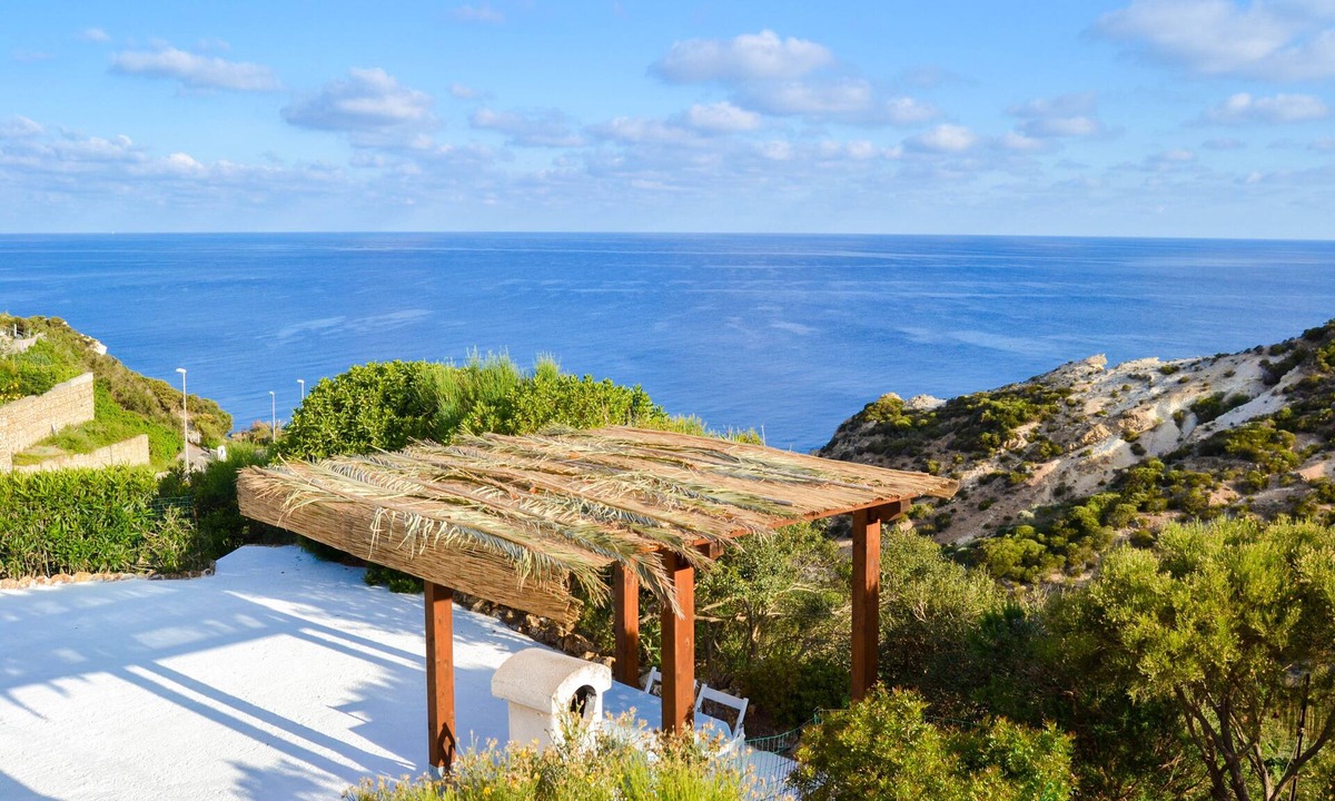Le Forna House | Maridea Ponza Agency - Casa Vairone semi-detached house 100 meters from the sea