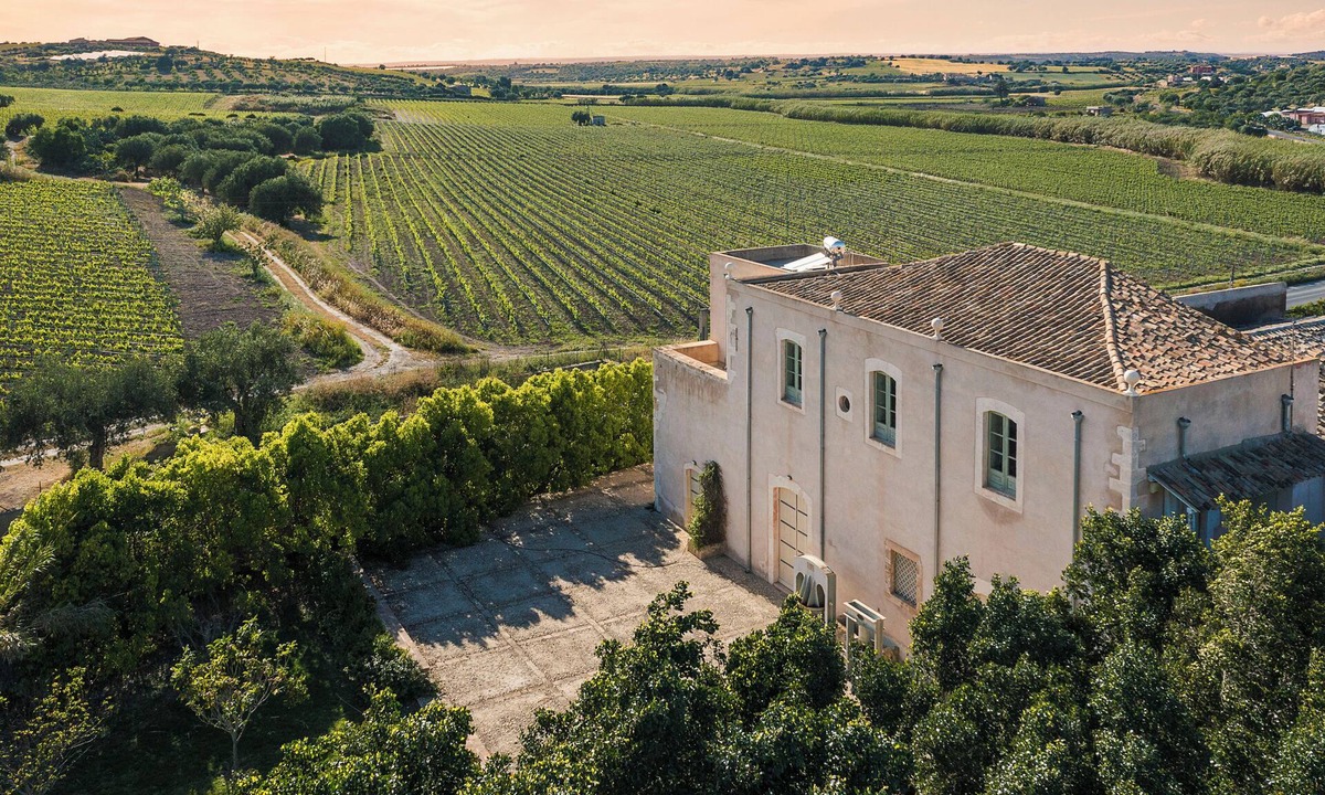 Noto House | Masseria Baroni Luxurious Sicilian Countryside Retreat; Relax and Explore.