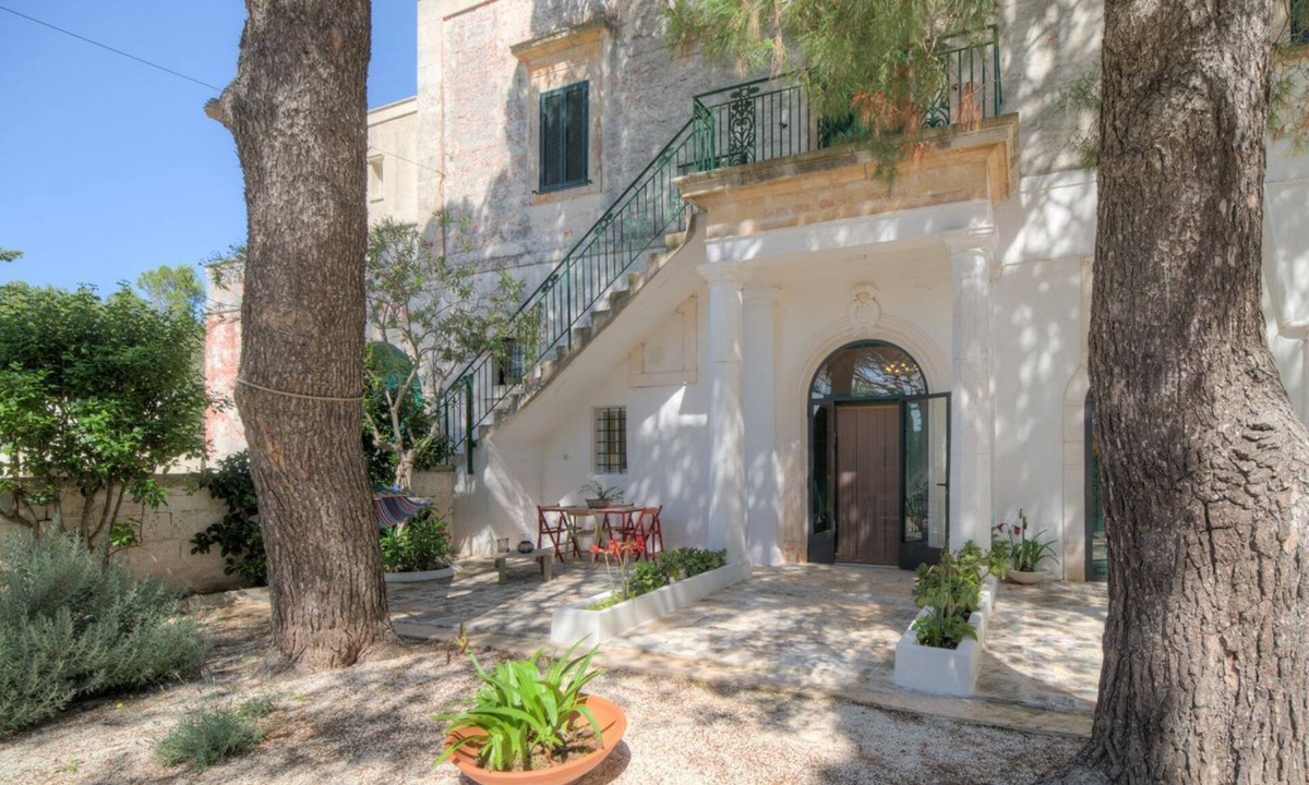 Fumarola Villa | Masseria Fumarola Il Cavaliere by Rentbeat