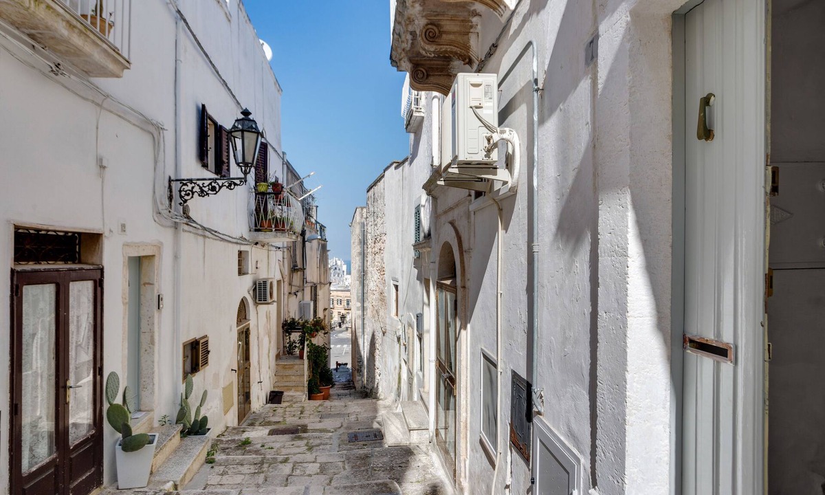 Ostuni Apartment | Mirror House Lovely Apartment