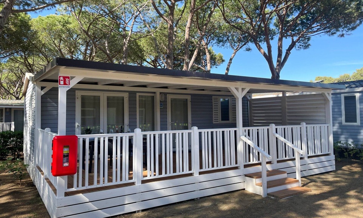 Orbetello House | Mobilhome im Ferienpark mit grosser Poolanlage