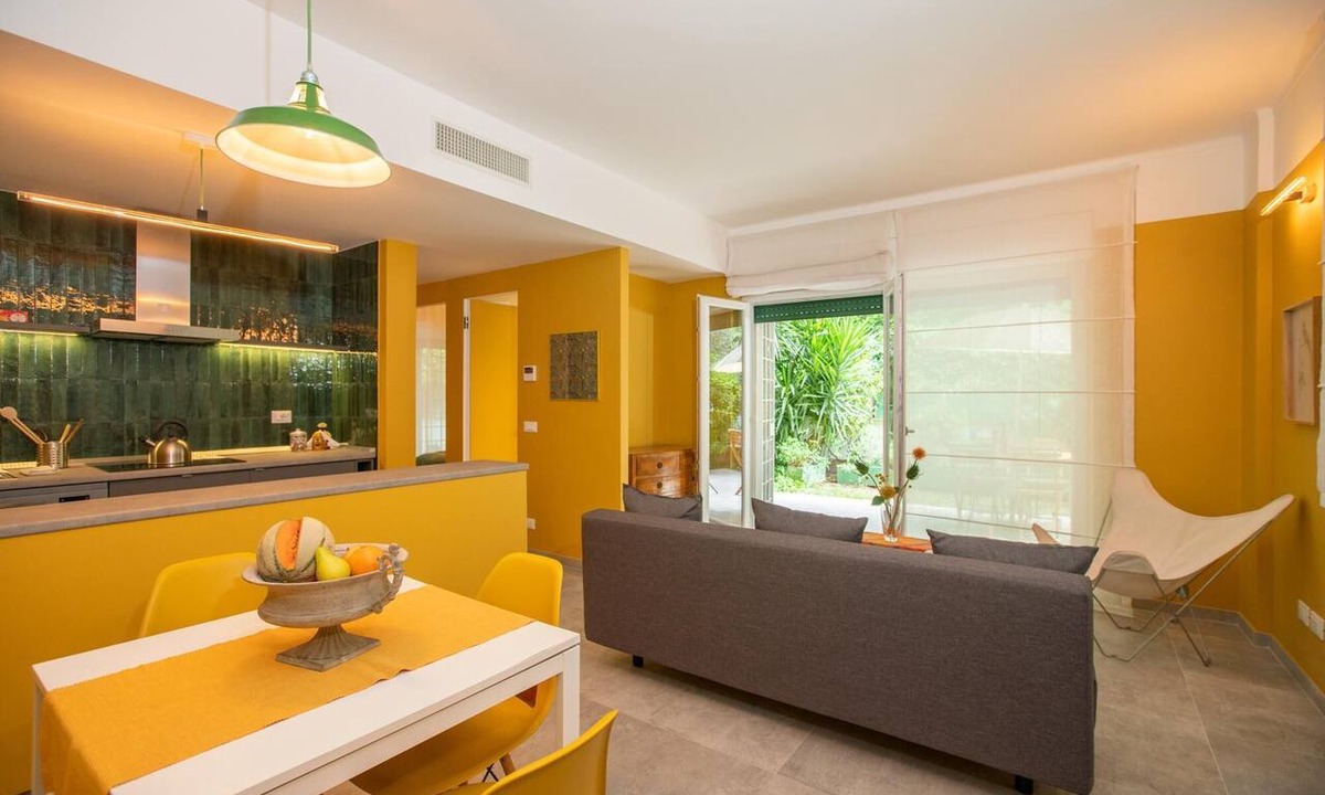Quartiere XIII Aurelio Apartment | Modern, cosy Garden Suite, parking u.r.