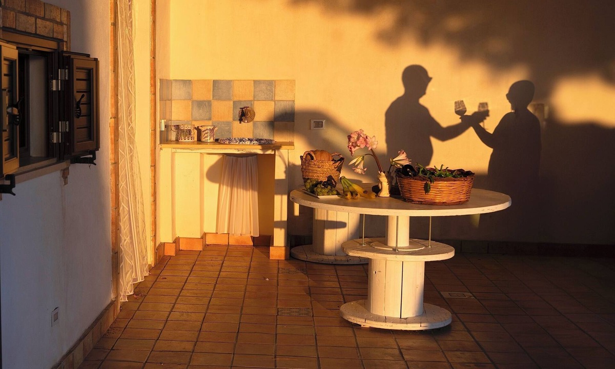 Sciacca House | Monterotondo Holiday Home for 4 - with Pool, Nature and Close to the Beach
