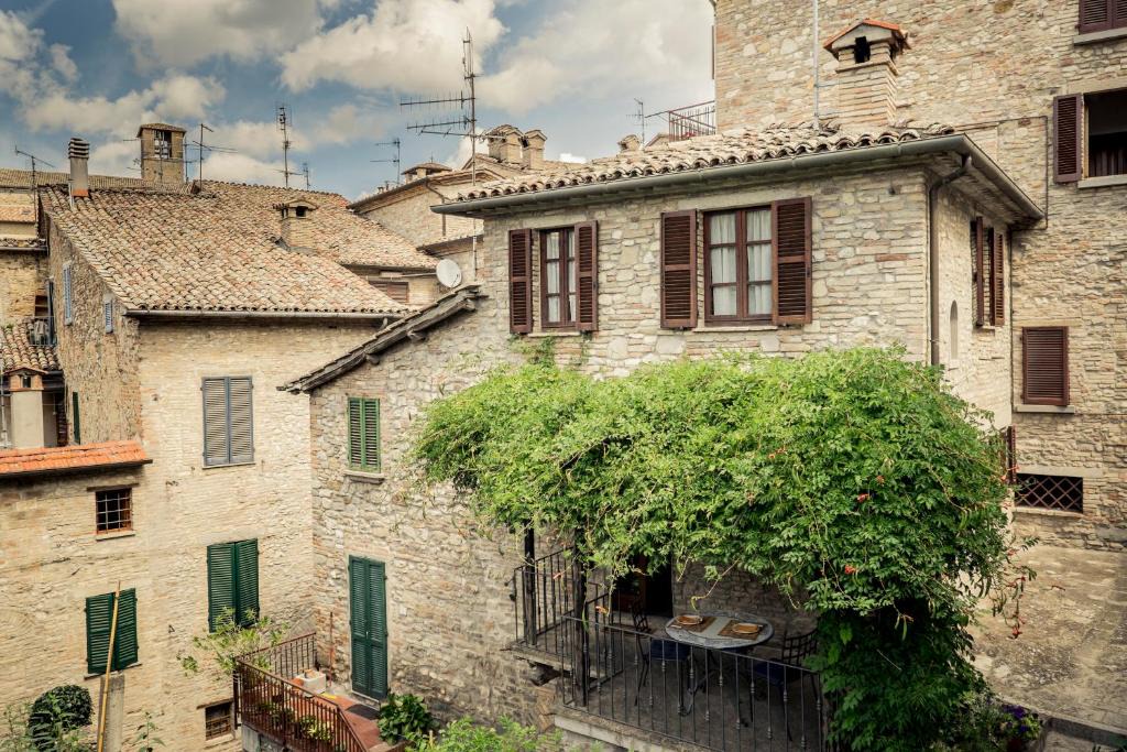 Montone House | Montone Due