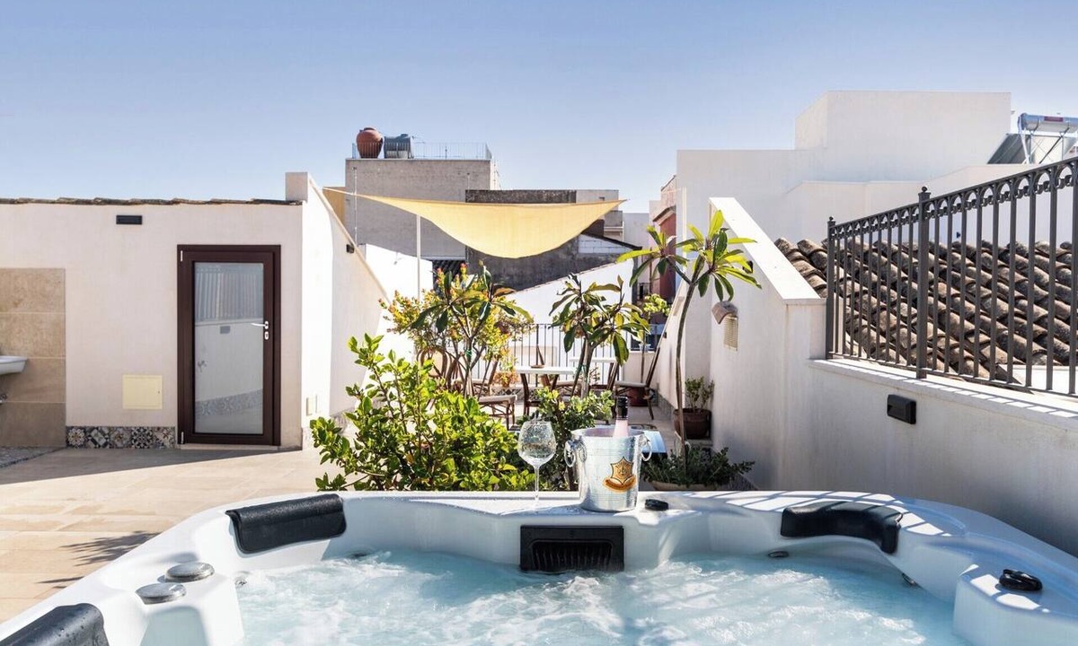 Avola Bed & Breakfast | Morfeo charming Rooms & relax