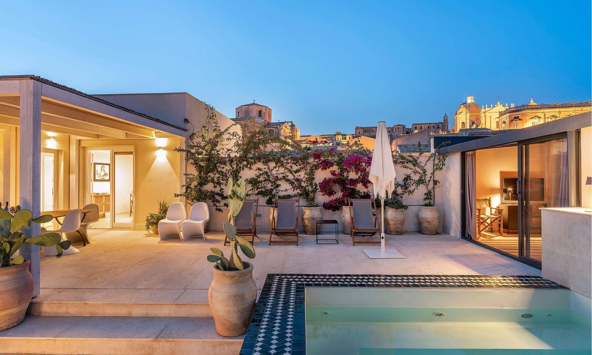 Noto Historic Centre Apartment | My Rental Homes - Sibilla luxury apartment in the historic center of Noto with 8 sleeps