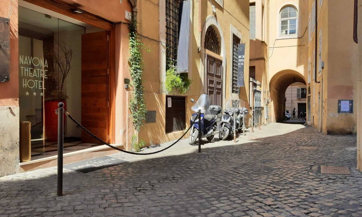 Rione VI Parione Hotel | Navona Theatre Hotel