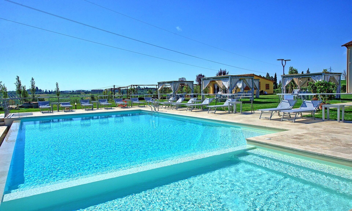 Vinci Apartment | Nice apartment for 4 people with pool, A/C, WIFI, TV and panoramic view