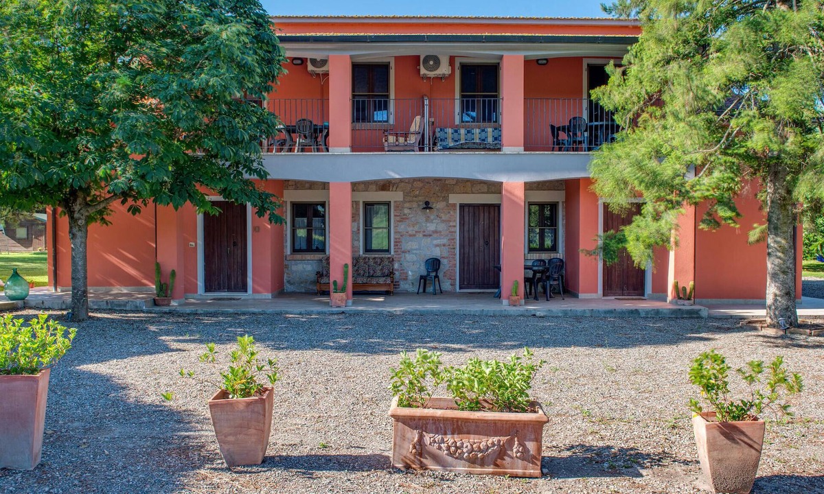 Roccastrada Apartment | Nice apartment in Roccastrada with swimming pool