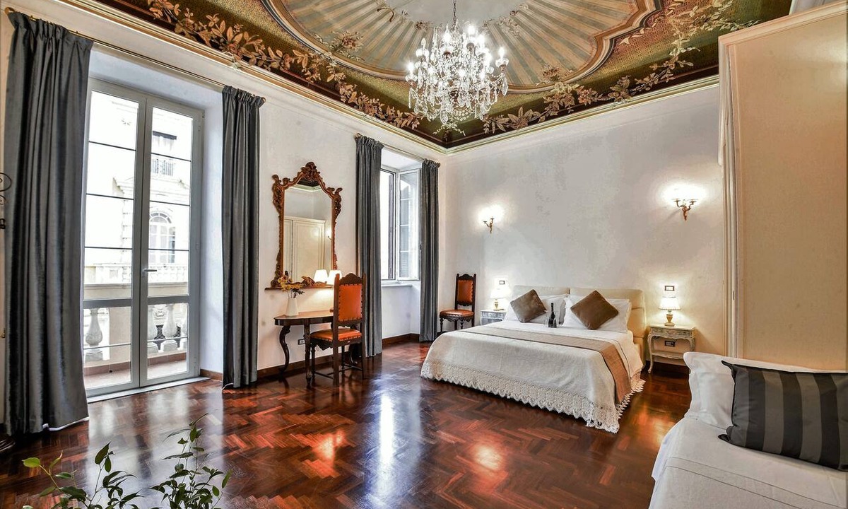 Rome City Centre Apartment | ☆ Noble Suite ☆