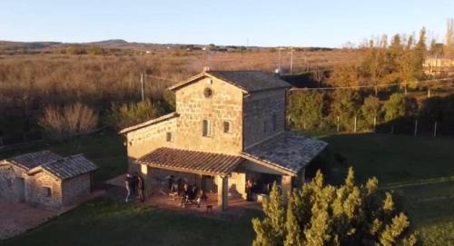 Capranica Villa | Nox Romana Apartments - Capranica VT - Peaceful Rustic Farmhouse near Rome