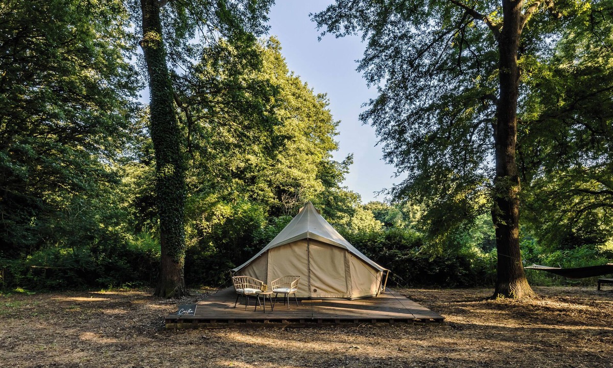 Manziana House | OAK glamping relax, CAUTHA cushy tent romantic and stylish, in a magical forest